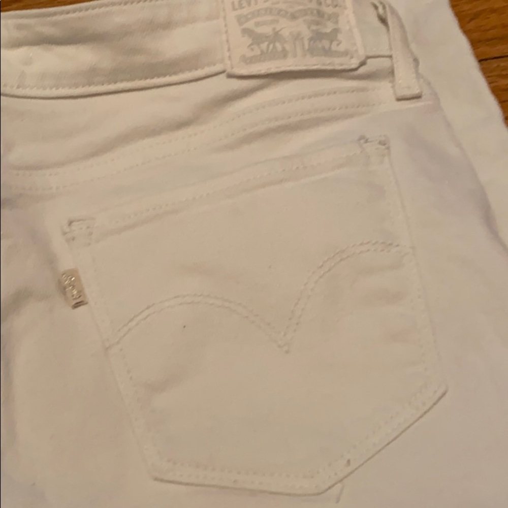 White Levis 711 - Picture 4 of 4